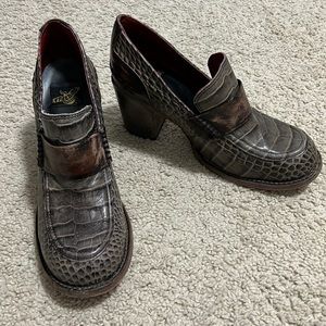 Freebird by Steven Bellevue - size 9